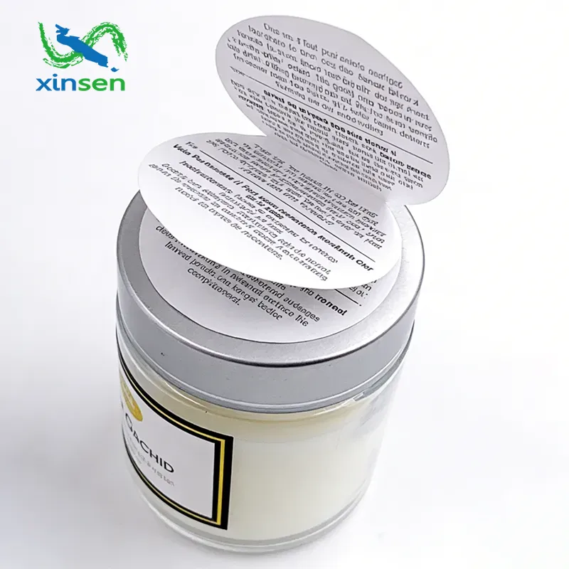 ملصقات ورقية ثلاثية الطبقات